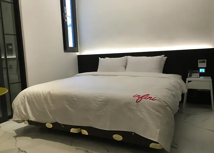 Hotel Infini